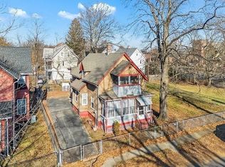 118 Quincy St, Springfield, MA 01109