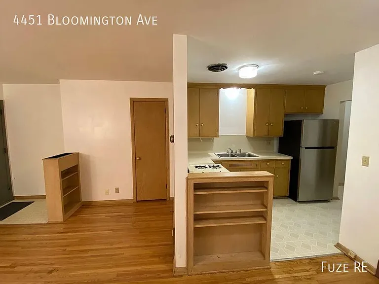4451 Bloomington Ave — Photo 4