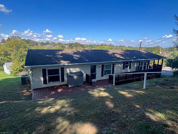 2nd image of 5273 Grandview Dr