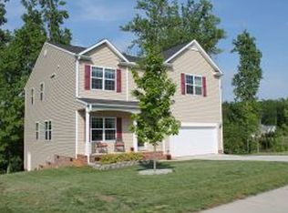 1207 Montreux Dr, Mebane, NC 27302