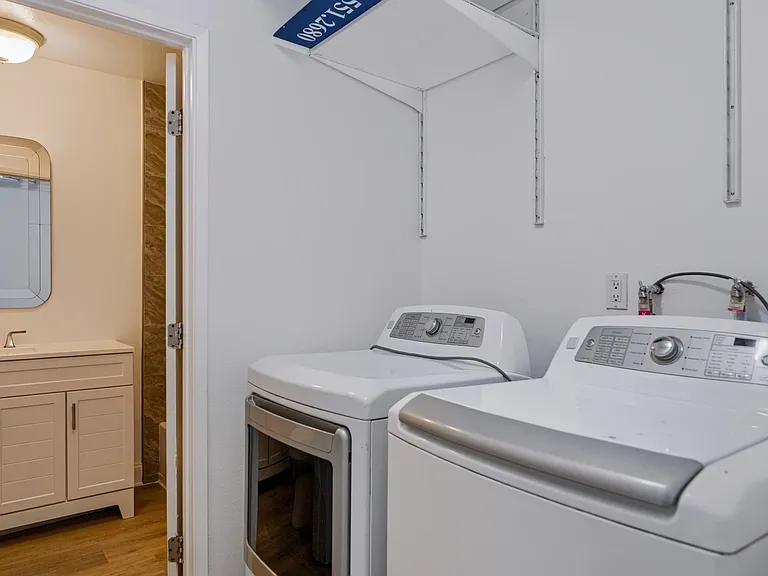 510 Spring Rd #120 — Photo 21