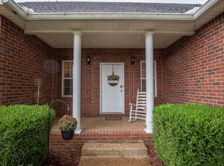 1306 Shoreside Dr, Hendersonville, TN 37075