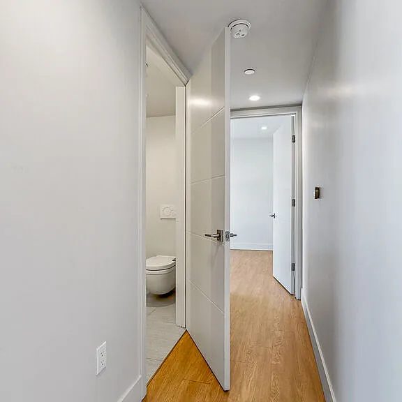 11837 Mayfield Ave #302 — Photo 8