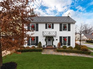 20640 Erie Rd, Rocky River, OH 44116
