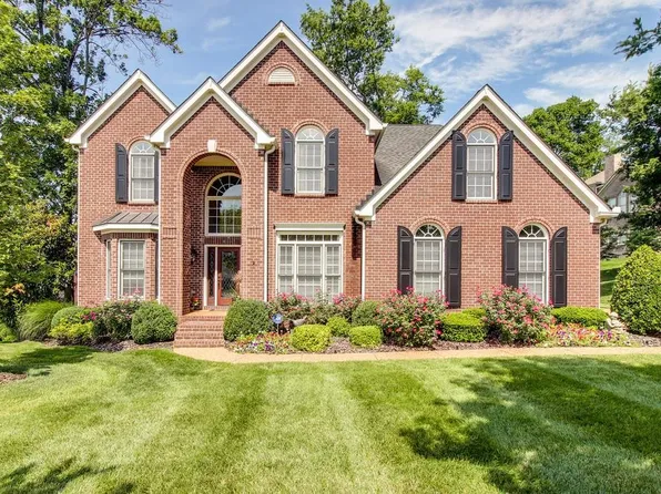 304 Dillehay Ct, Nashville, TN 37211