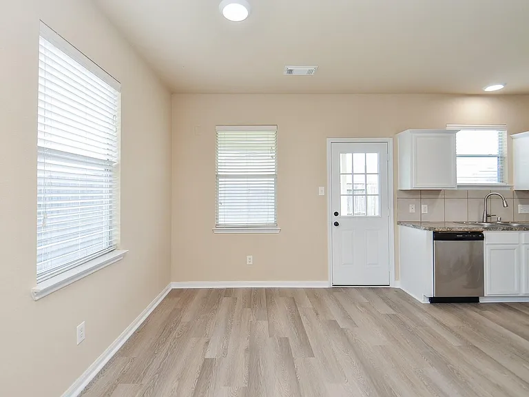 4127 Chablis Ridge Ct — Photo 15