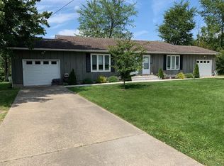 1542 McKinley Ave, Brunswick, OH