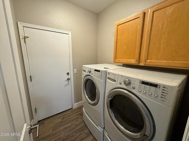 1710 E Tradewind Ct — Photo 31