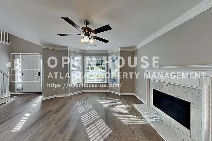 220 Poppy Tree Ln — Photo 3