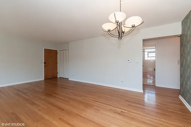 3552 N Oleander Ave #205 — Photo 16