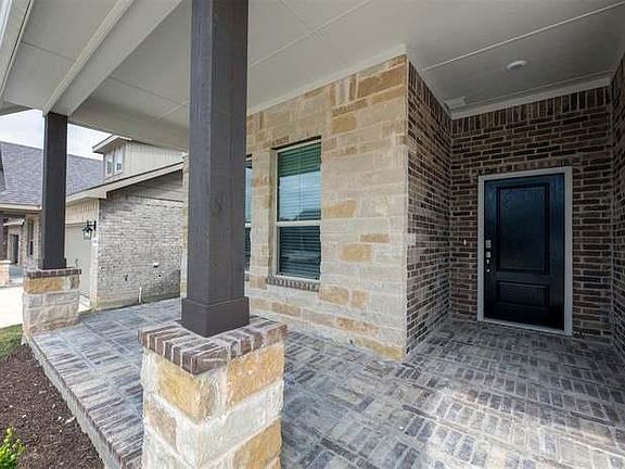 3rd image of 2324 Shorthorn Dr