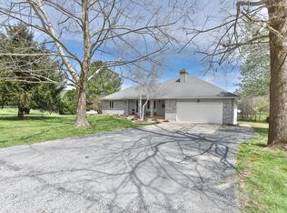 198 Tillman Rd, Ozark, MO 65721