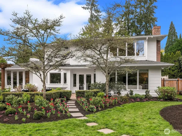 838 Evergreen Point Road, Medina, WA 98039