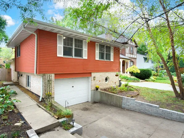 427 Broadview Ave, Highland Park, IL 60035