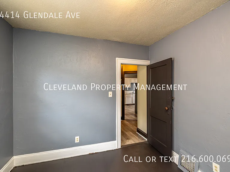 14414 Glendale Ave — Photo 14