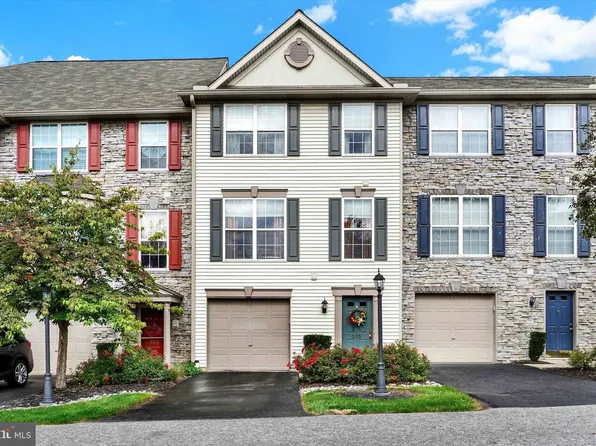 205 Wheatfield Way #56A, York, PA 17403