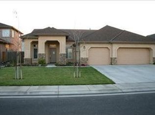 1605 Burlwood St, Hughson, CA 95326