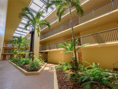 6601 SW 116th Ct APT 104, Miami, FL, 33173