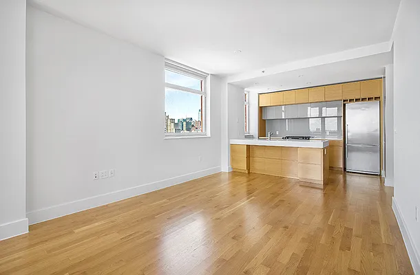 Rented by Mirador Real Estate | media 21