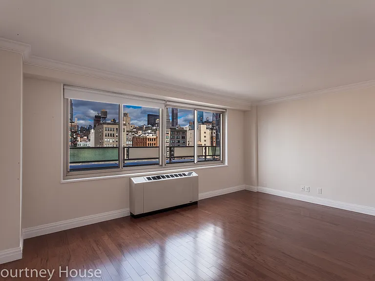 55 W 14th St #PHM — Photo 1