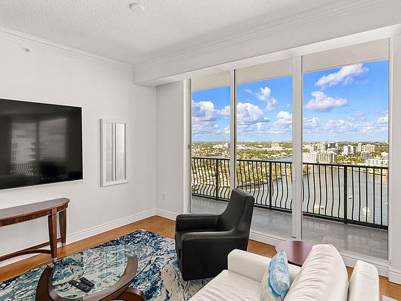 4th image of 100 S Birch Road #2705