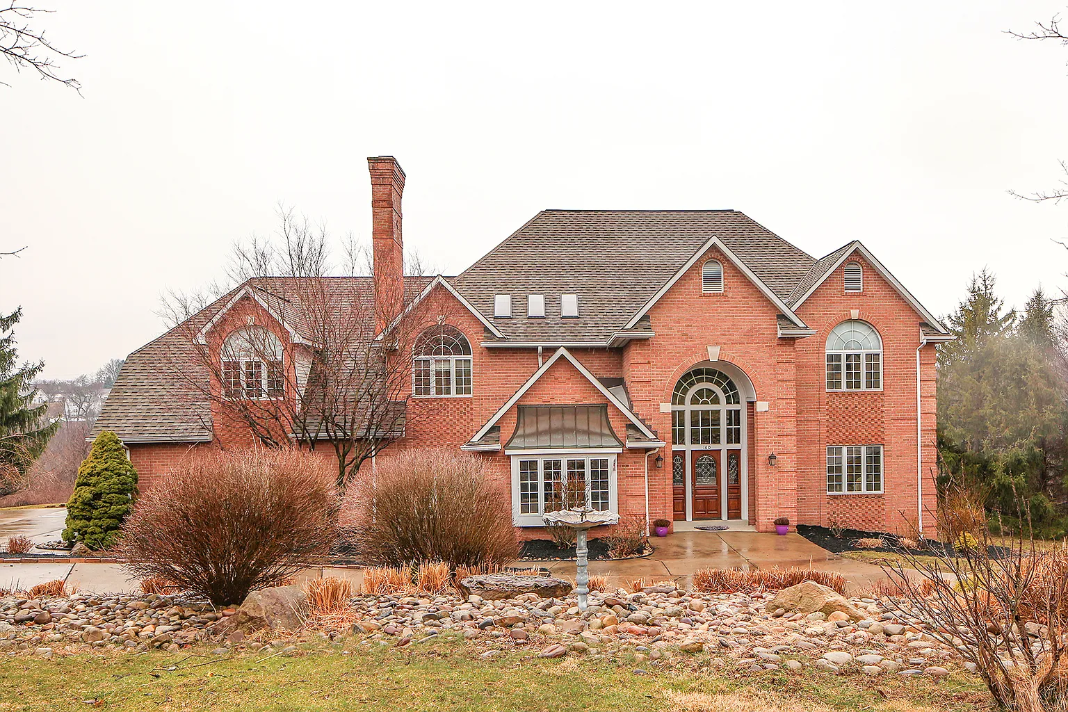 160 Reichold Rd photo 1