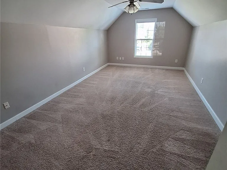 170 Blacksmith Ln — Photo 9
