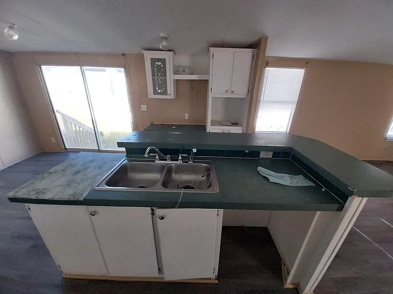 Sunset Ridge MHC — Photo 126