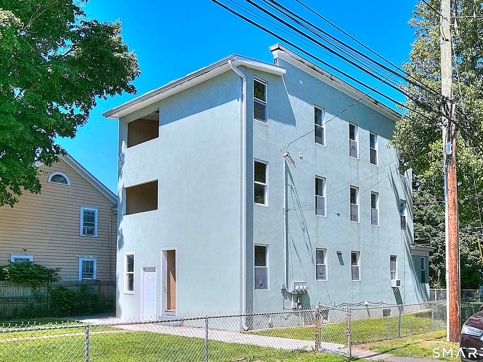 2 bed, 1.0 bath, 805 sqft, $2,700 — Photo 2