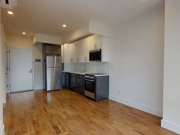 138-28 Queens Blvd #5E — Photo 6