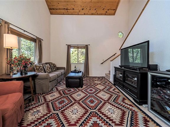 2nd image of 1486 Blue Mountain Ct