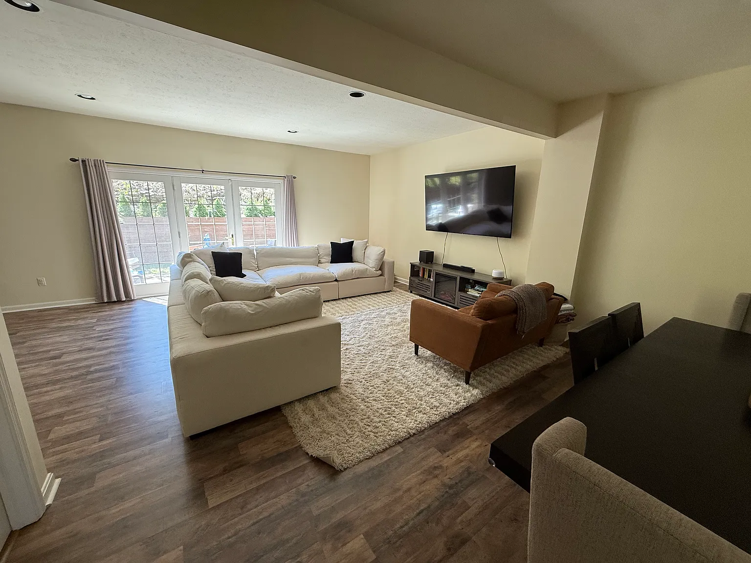 110 Woodcrest Dr — Photo 3