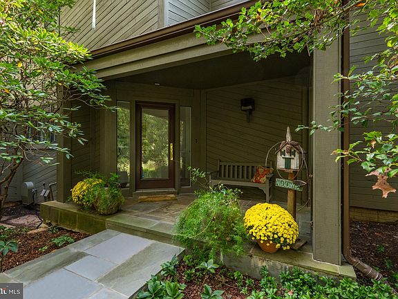 3rd image of 7313 Brookstone Ct