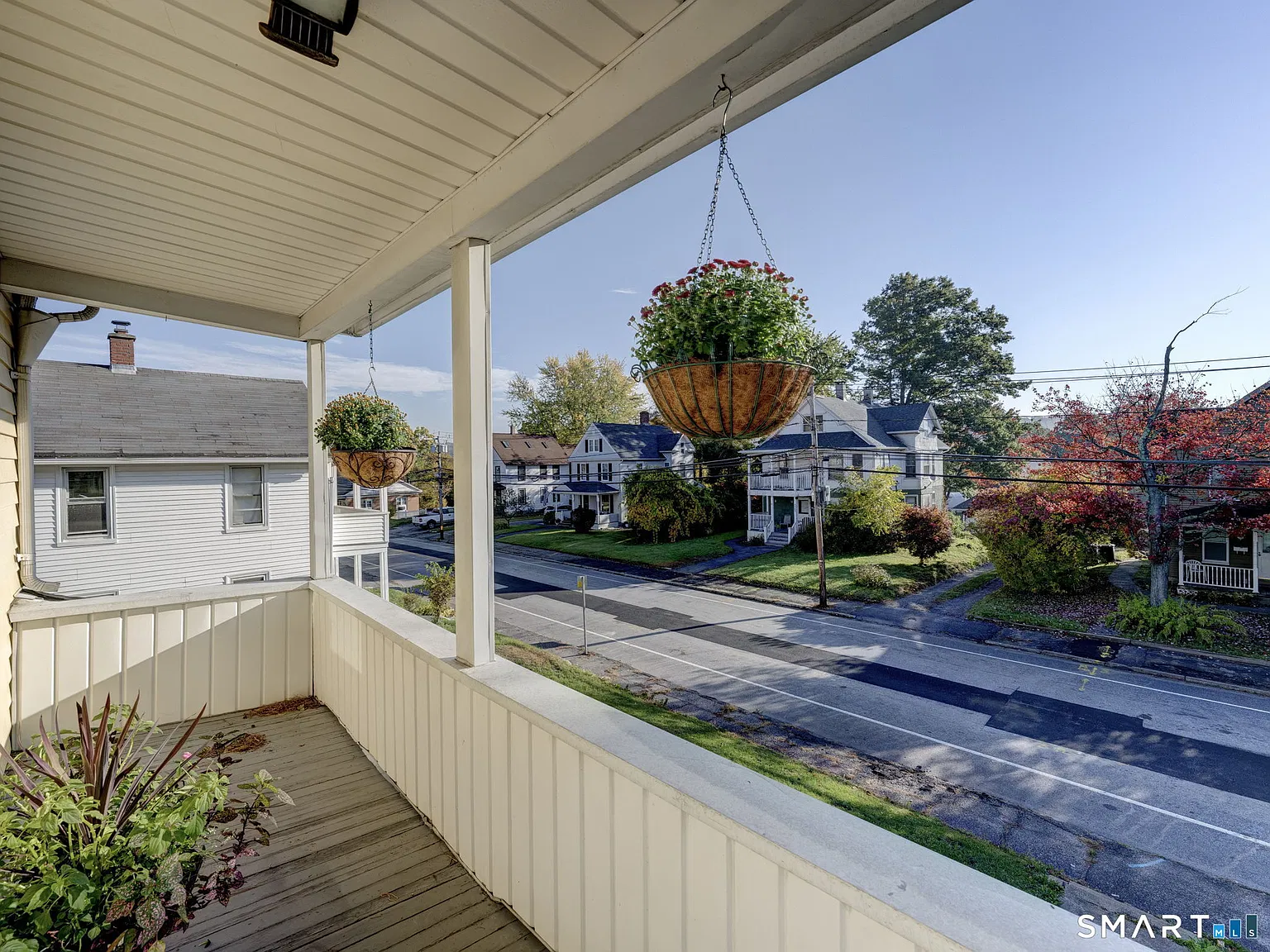 2 bed, 1.0 bath, 1260 sqft, $1,600 — Photo 4