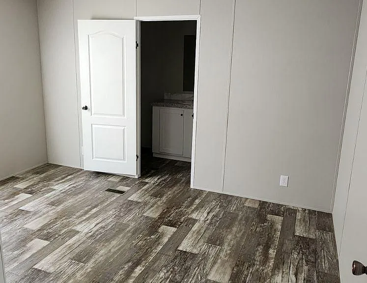 Main bedroom.