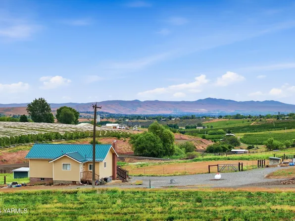 430 Schlect Rd, Yakima, WA 98908