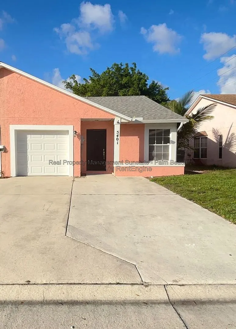 2 bed, 1.0 bath, 880 sqft, $2,150 — Photo 1