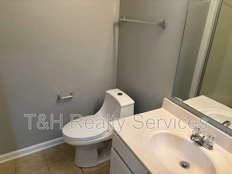 9059 Rider Dr — Photo 6