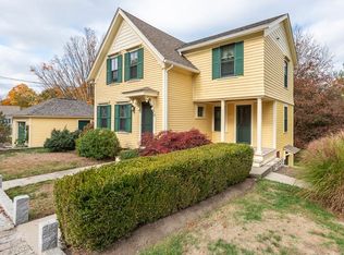 11 Bennett St, Pepperell, MA 01463