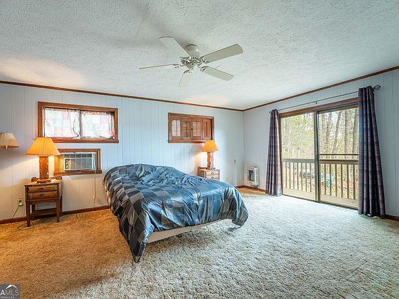 4th image of 375 Western Way