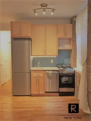 Rented by R New York