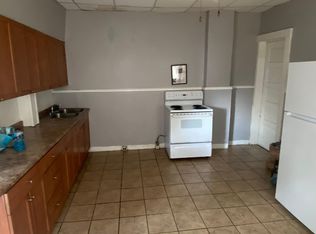 202 S Main St, Taylor, PA 18517