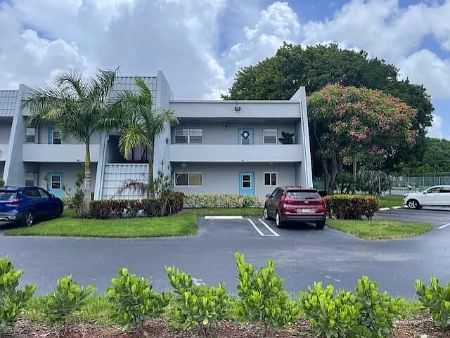 2600 Fiore Way #2140