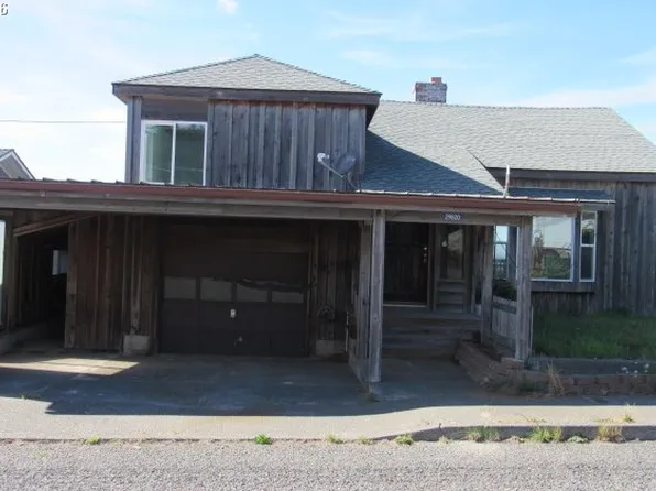 29820 Mary St, Gold Beach, OR 97444