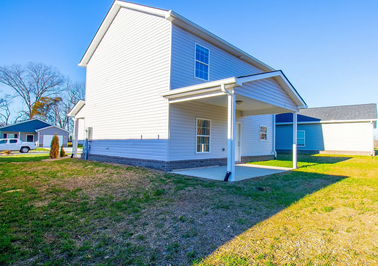 Newer construction single family home for lease! — Photo 3
