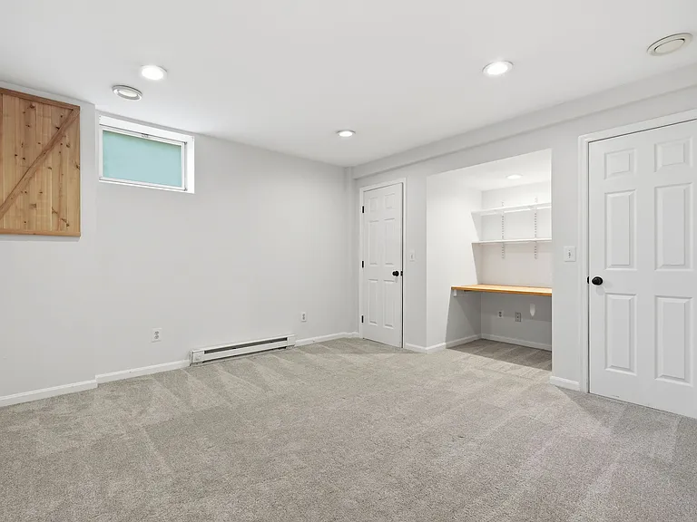 1294 Doubleday Dr — Photo 13