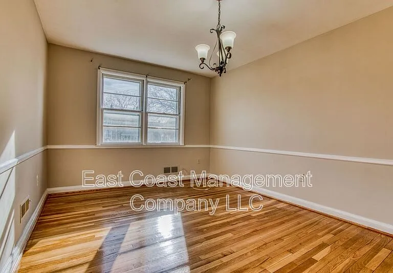 6149 Dunroming Rd — Photo 7