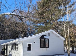 382 Mishnock Rd, West Greenwich, RI 02817