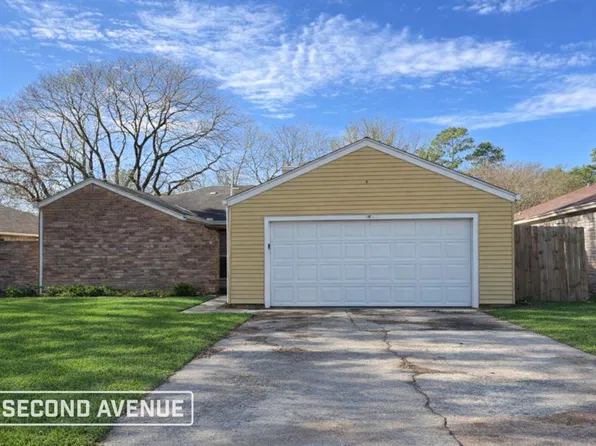 23507 Canyon Lake Dr, Spring, TX 77373