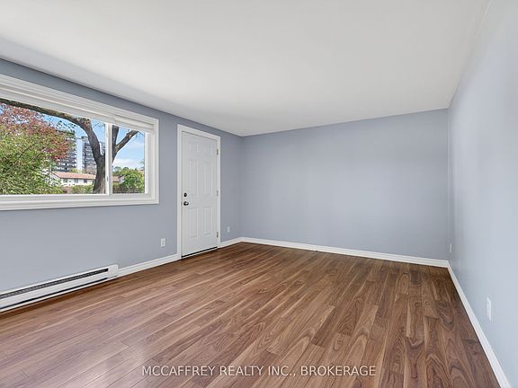 4th image of 258 Queen Mary Rd #45